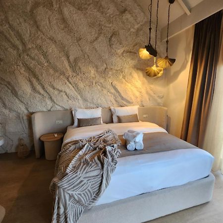 The Berg'S 10 Hotel Ocna Mures Bagian luar foto